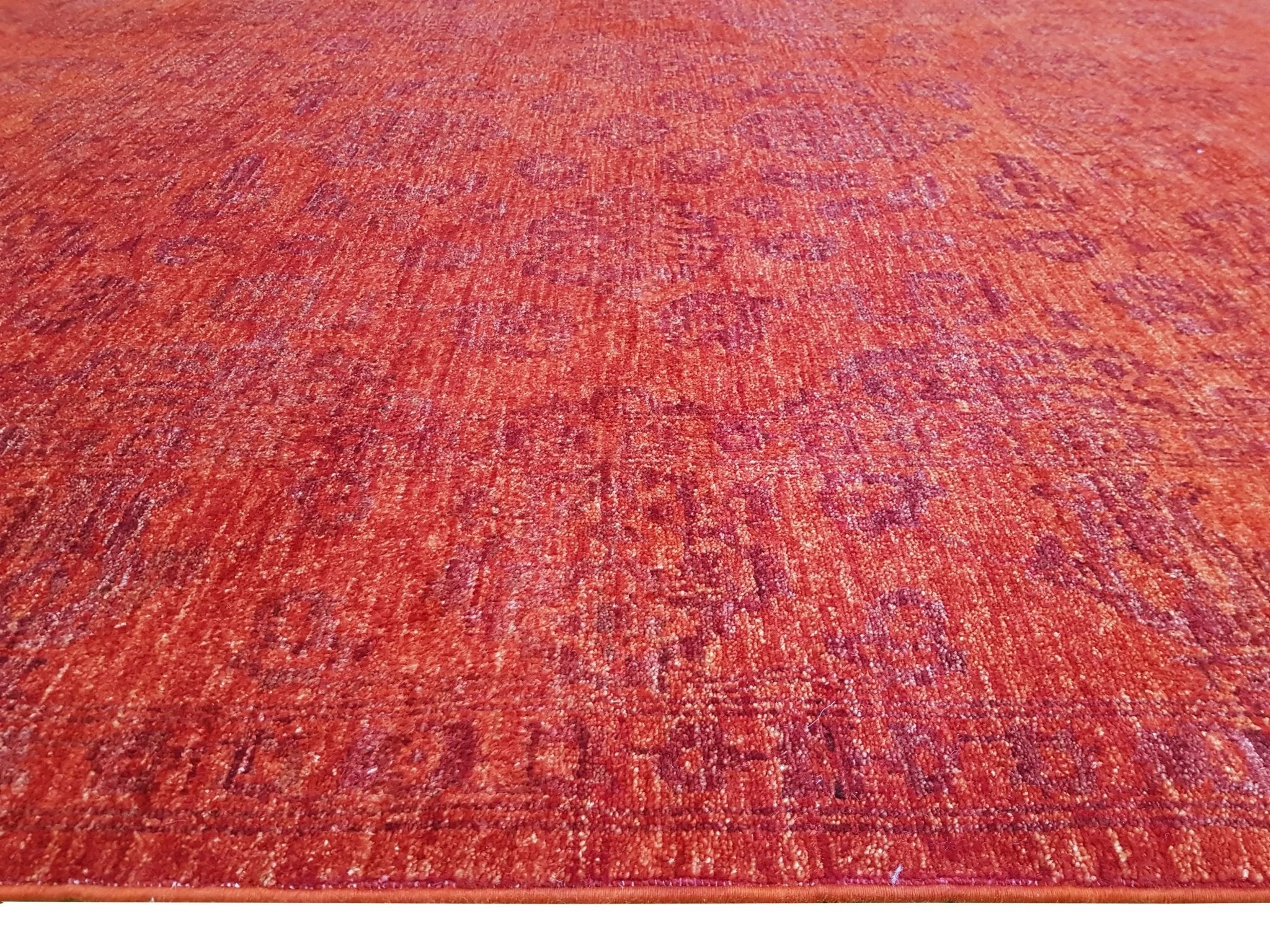 Claret Moon El Dokuma Yün Halı 277x180 cm - Borr Halı