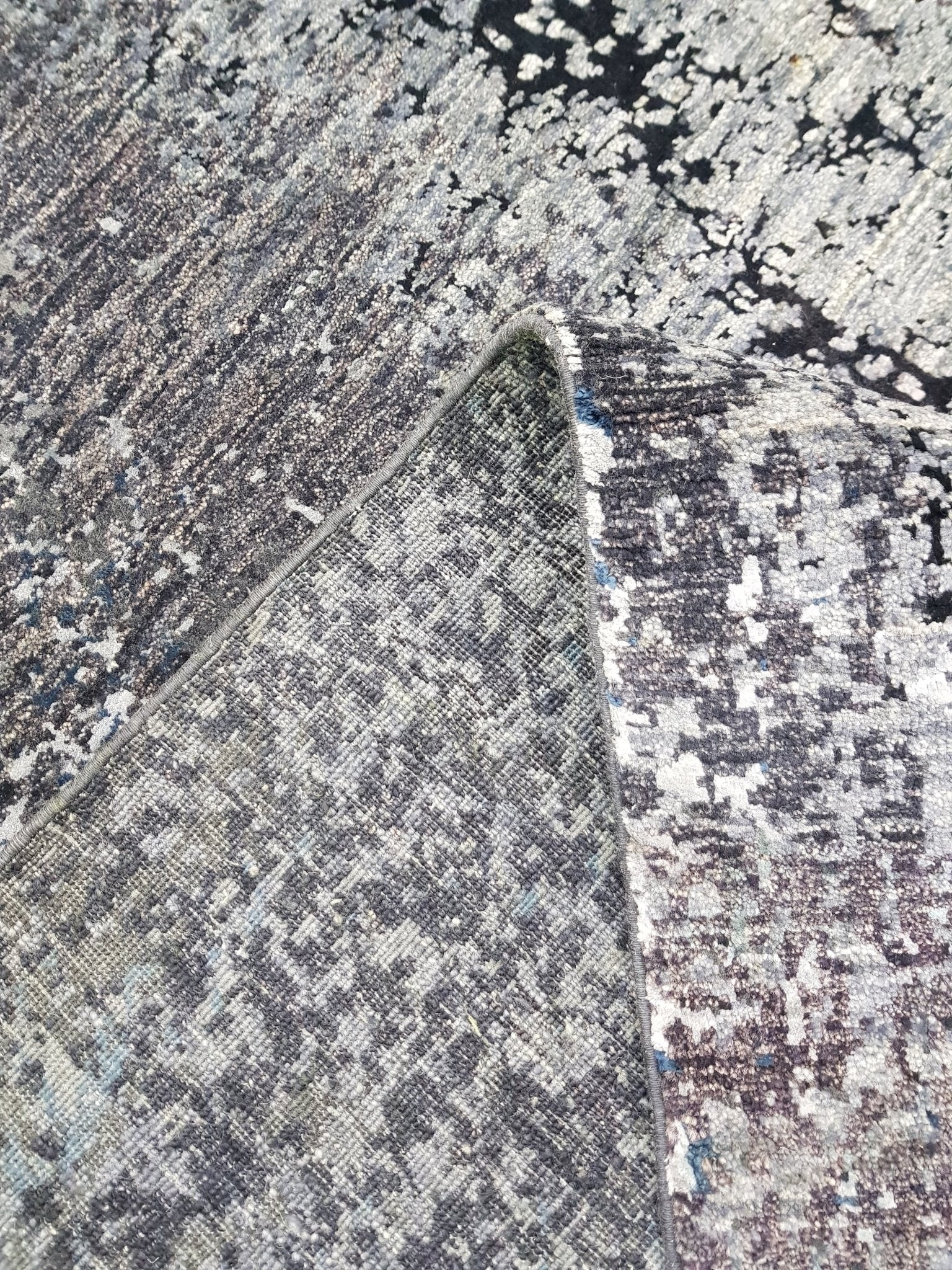 Driftstone Abyss El Dokuma Yün ve İpek Halı 302 x 202 cm - Borr Halı