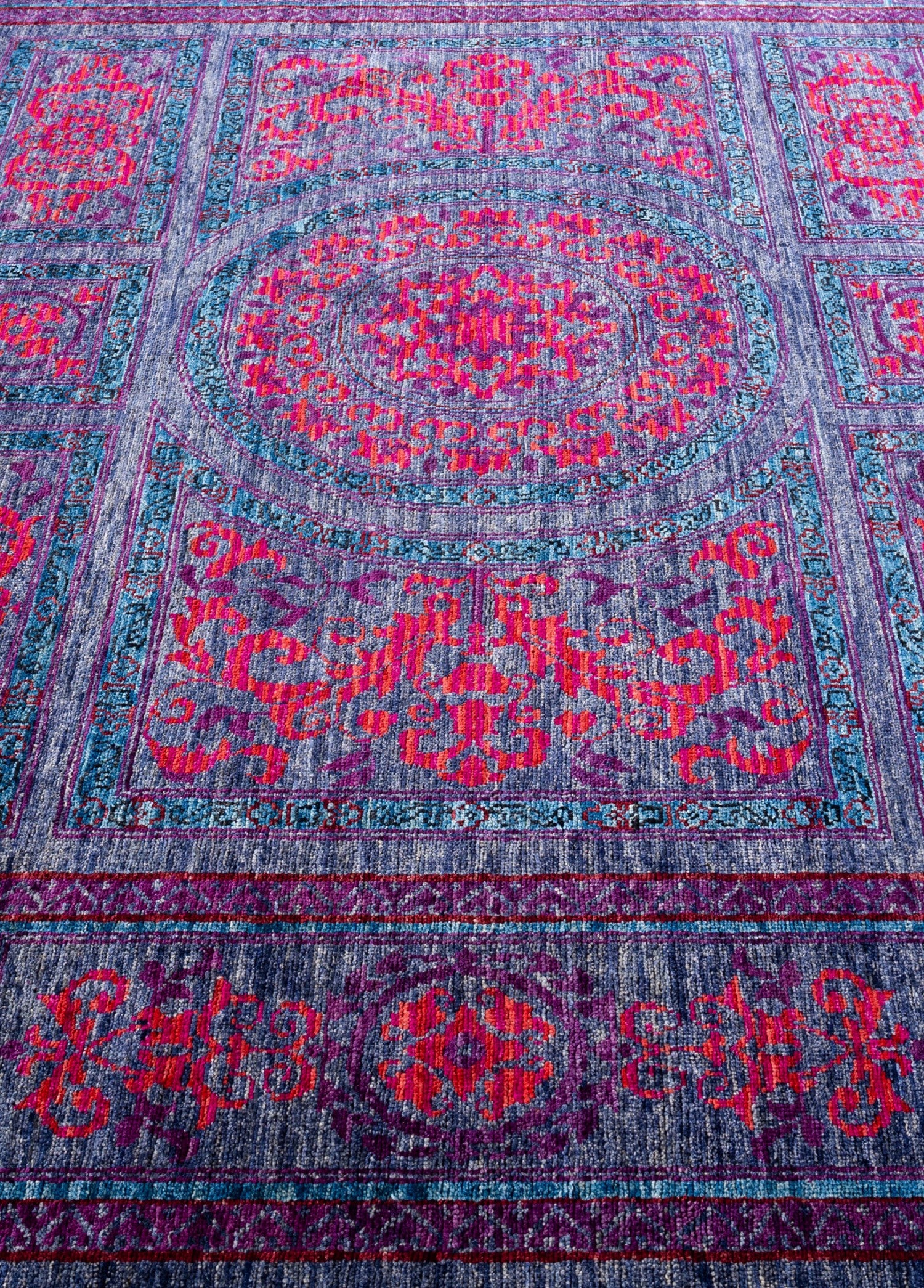 Arts N Crafts El Dokuma Yün Halı 252x185 cm