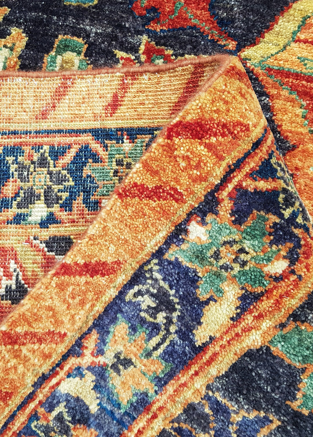 Seraphy Yün El Dokuma Halı 294x197 cm