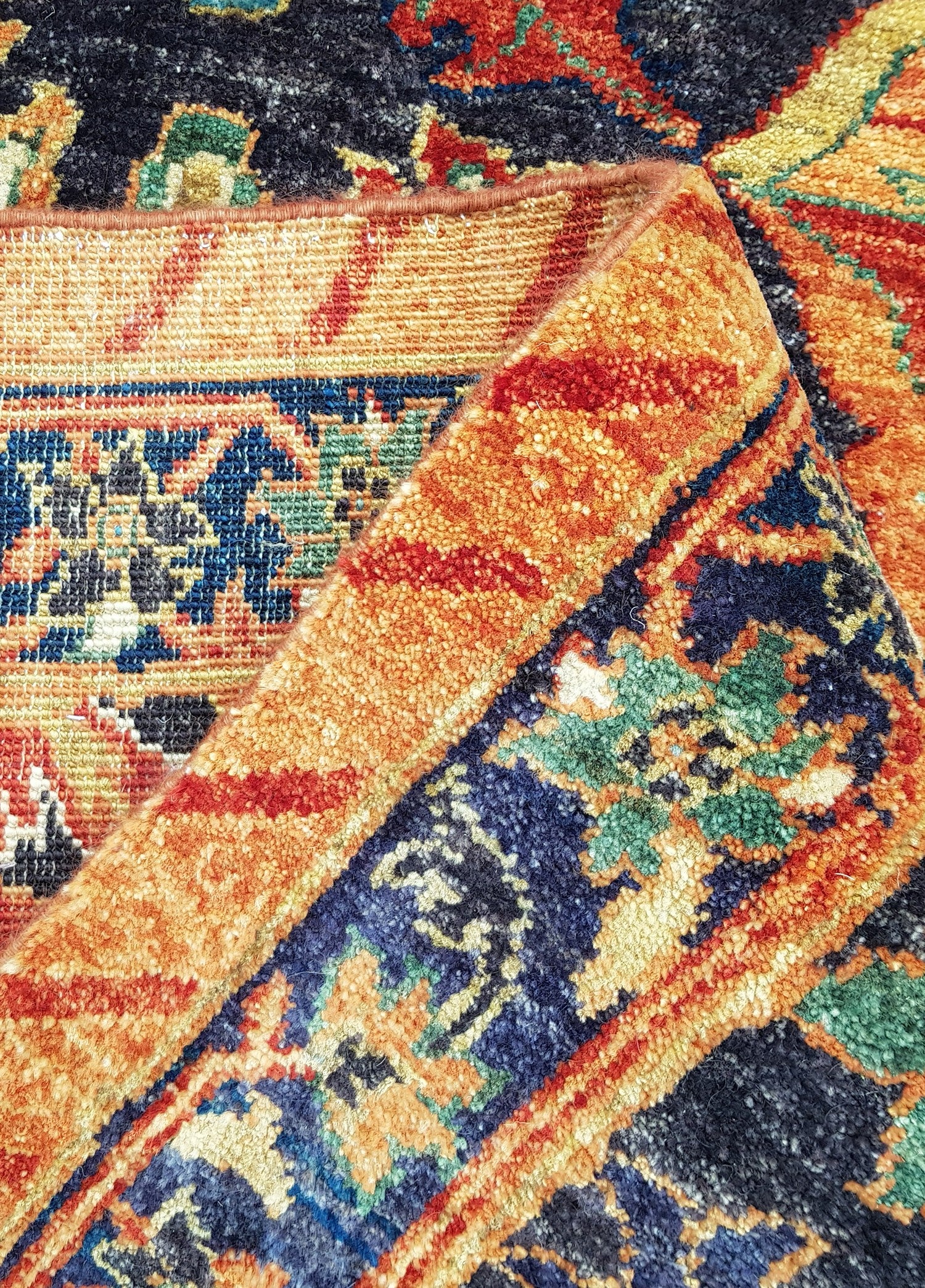 Seraphy Yün El Dokuma Halı 294x197 cm