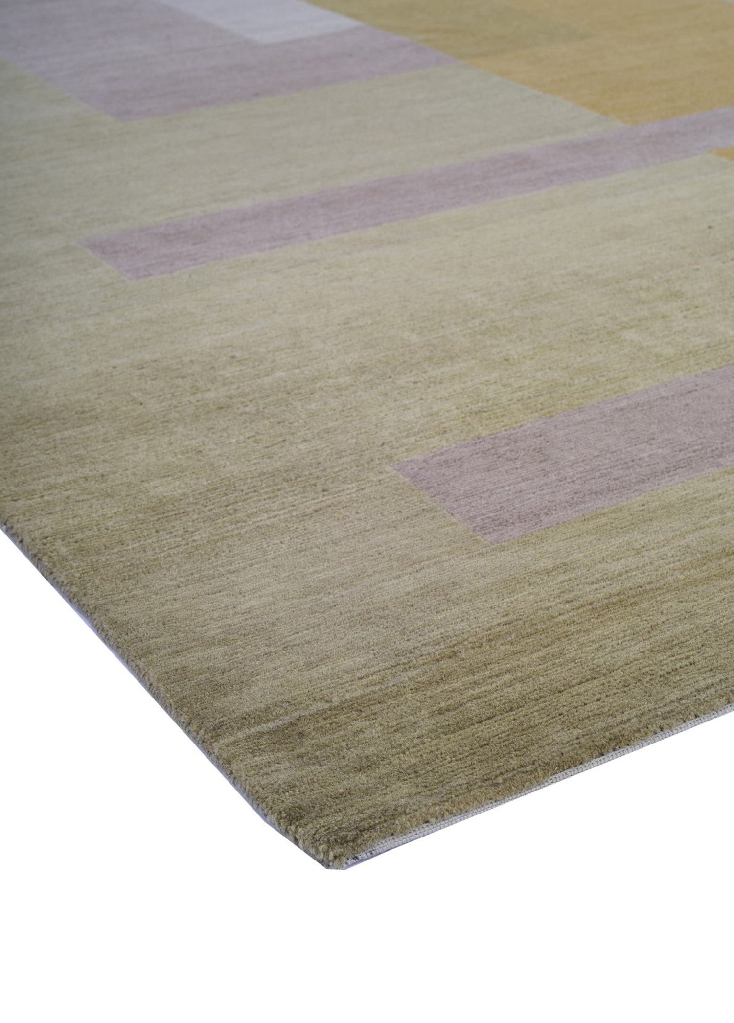 Whisper of Origin El Dokuma Yün Halı 280 x 181 cm