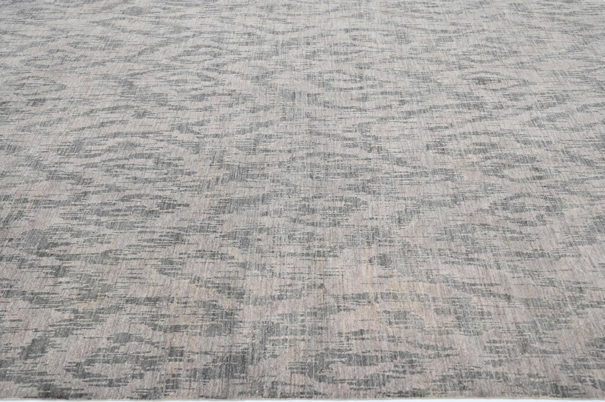 Elvara Veil El Dokuma Yün Halı 306x242 cm - Borr Halı
