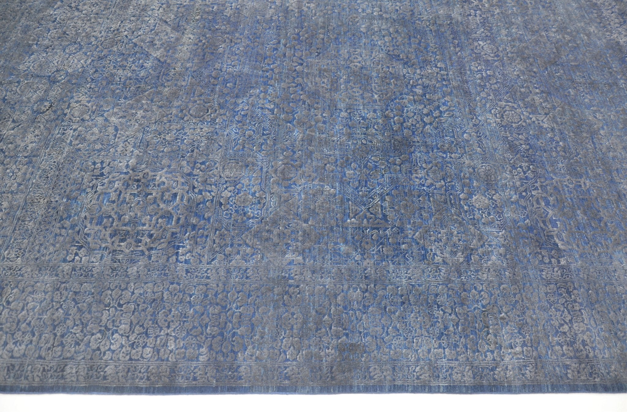 Elysium Blue El Dokuma Yün ve İpek Halı 294x198 cm - Borr Halı