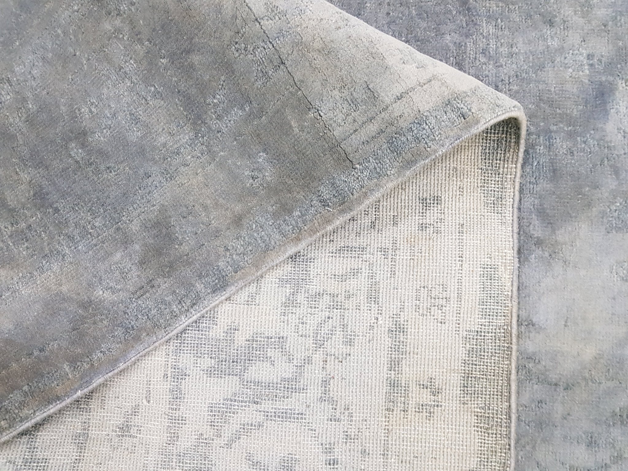Jade Frost El Dokuma Yün Halı 299x199 cm - Borr Halı