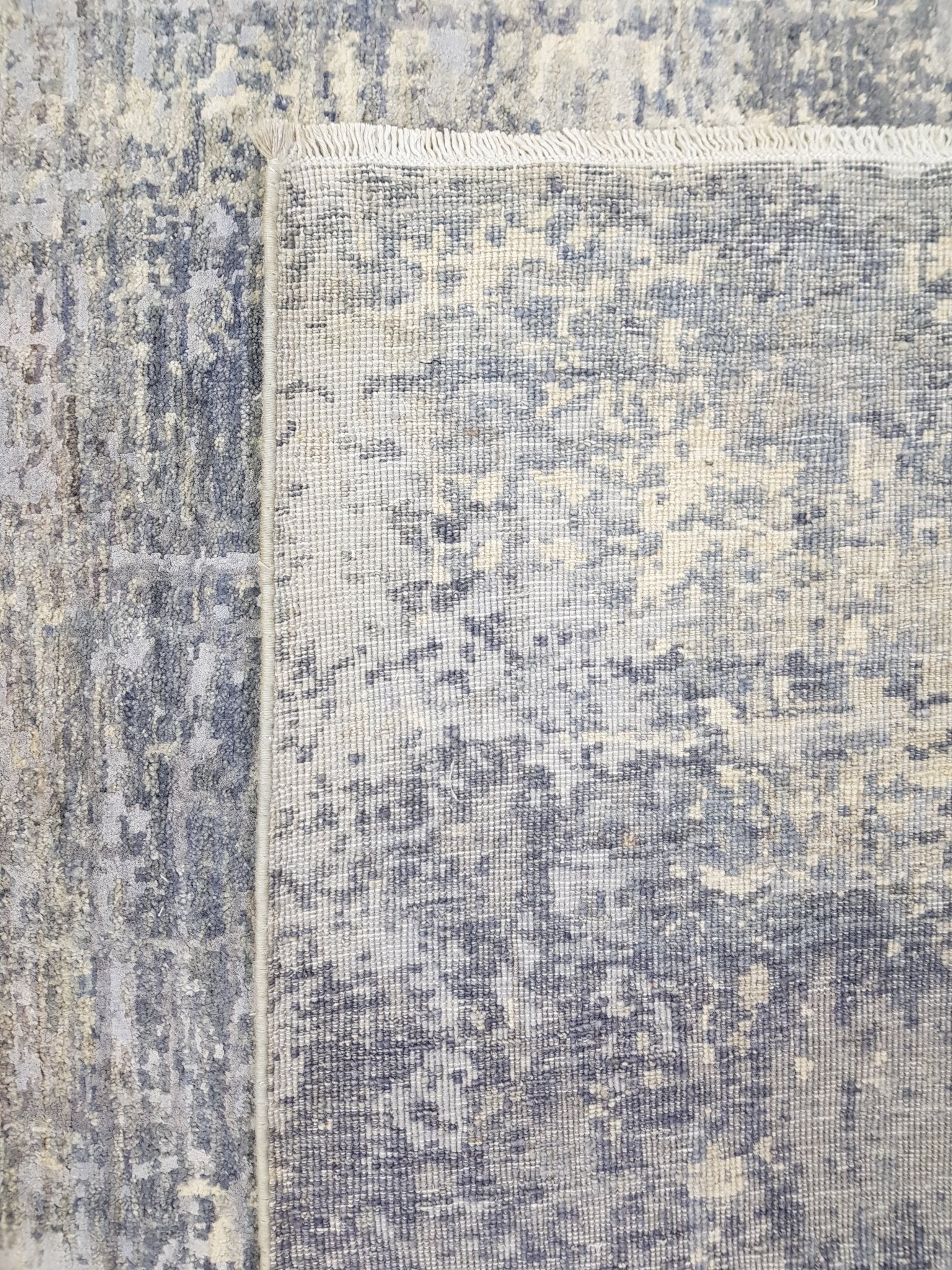 Skylore Frost El Dokuma Yün ve İpek Halı 250 x 165 cm - Borr Halı