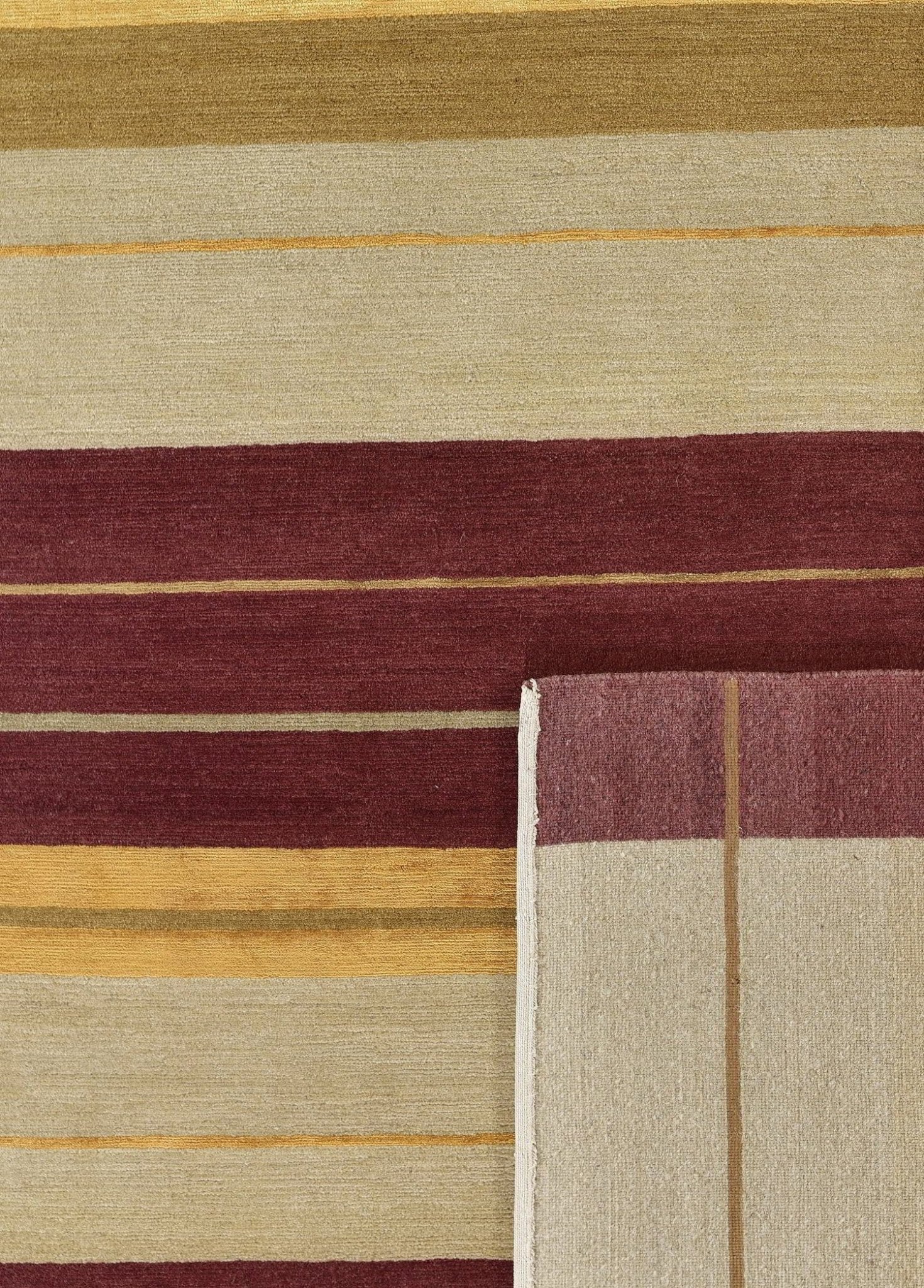 Solmarin El Dokuma Yün ve İpek Halı 240x171 cm - Borr Halı