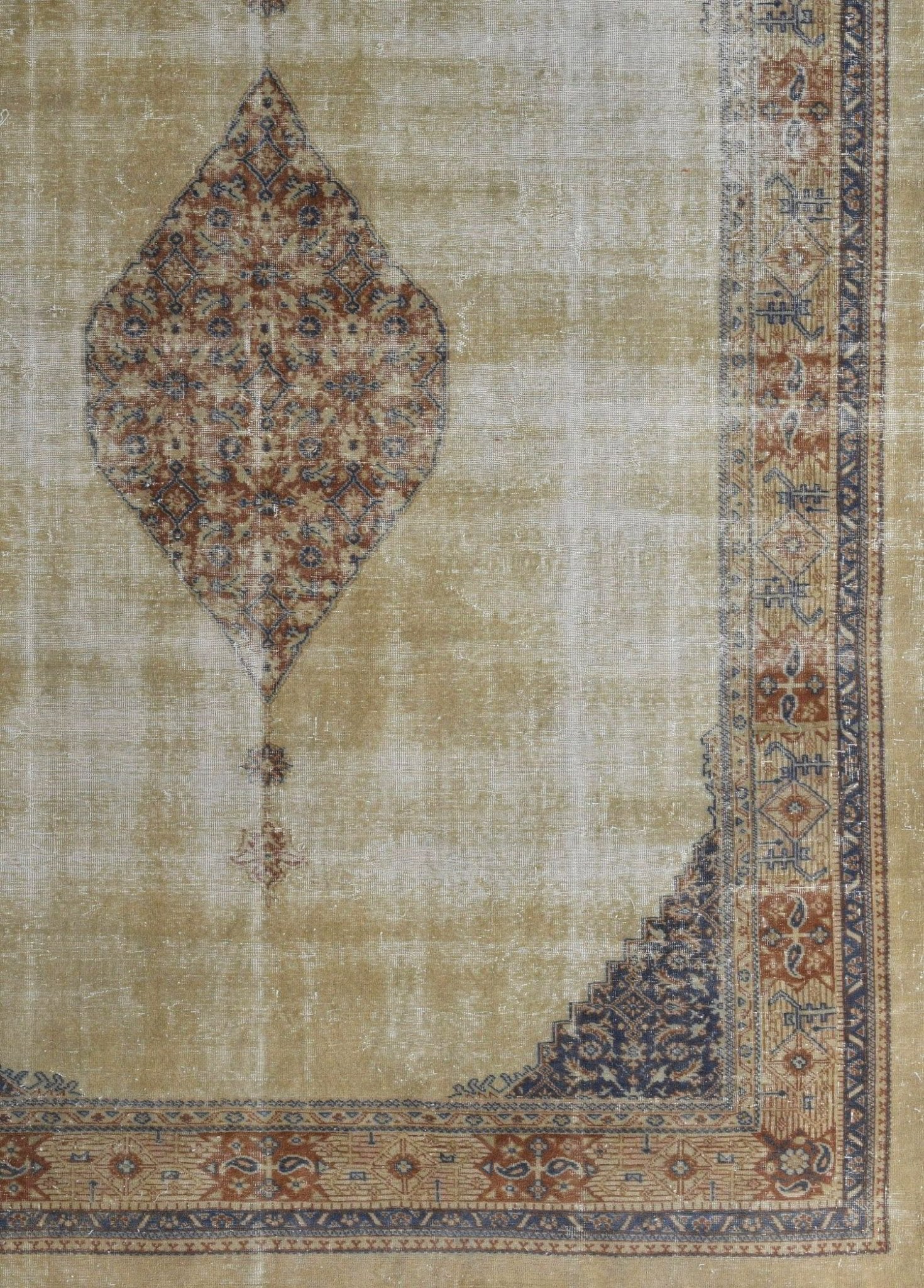 Ushvane Vintage El Dokuma Yün Halı 332 x 243 cm - Borr Halı