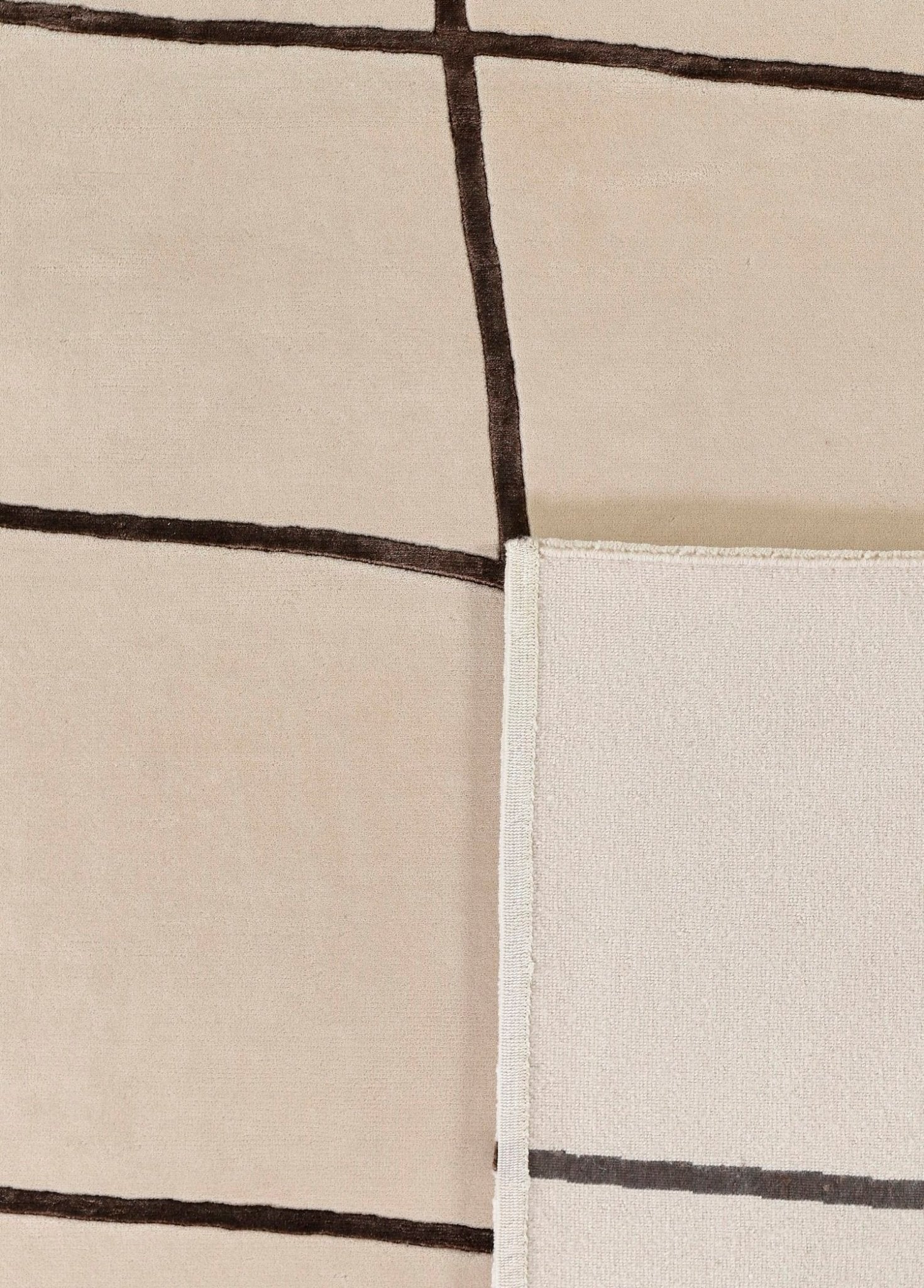Velmira El Dokuma Yün Ve İpek Halı 241x171 cm - Borr Halı