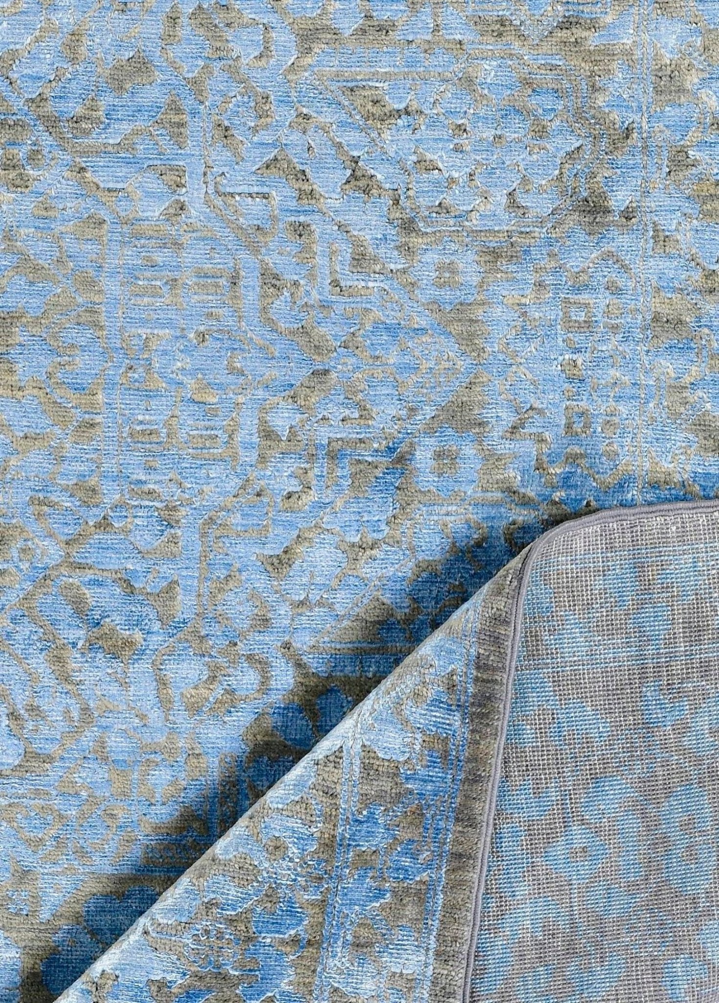 Veloura Sky El Dokuma Yün ve İpek Halı 245x176 cm - Borr Halı