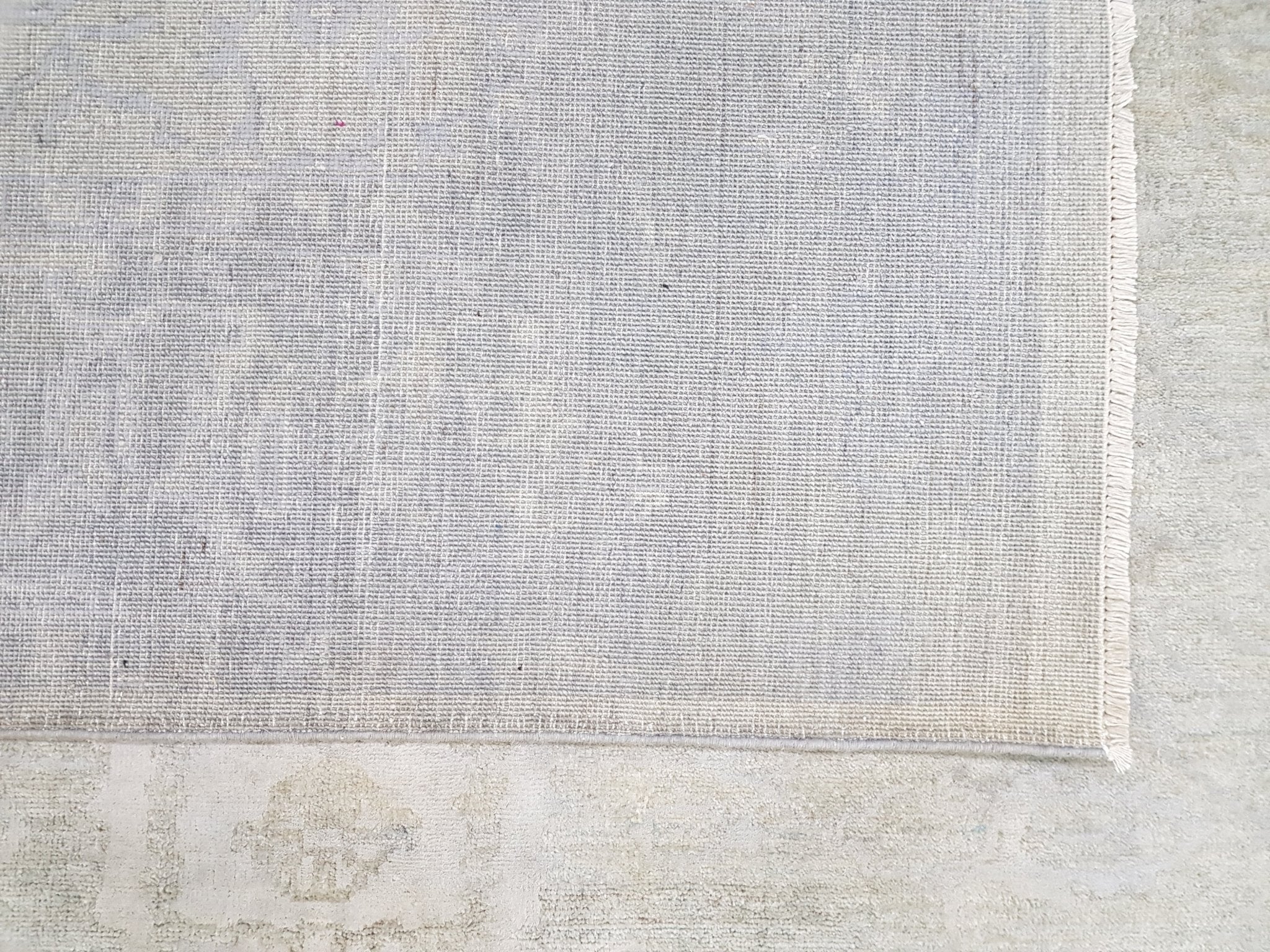 Verdant Mist El Dokuma Yün Halı 290x194 cm - Borr Halı