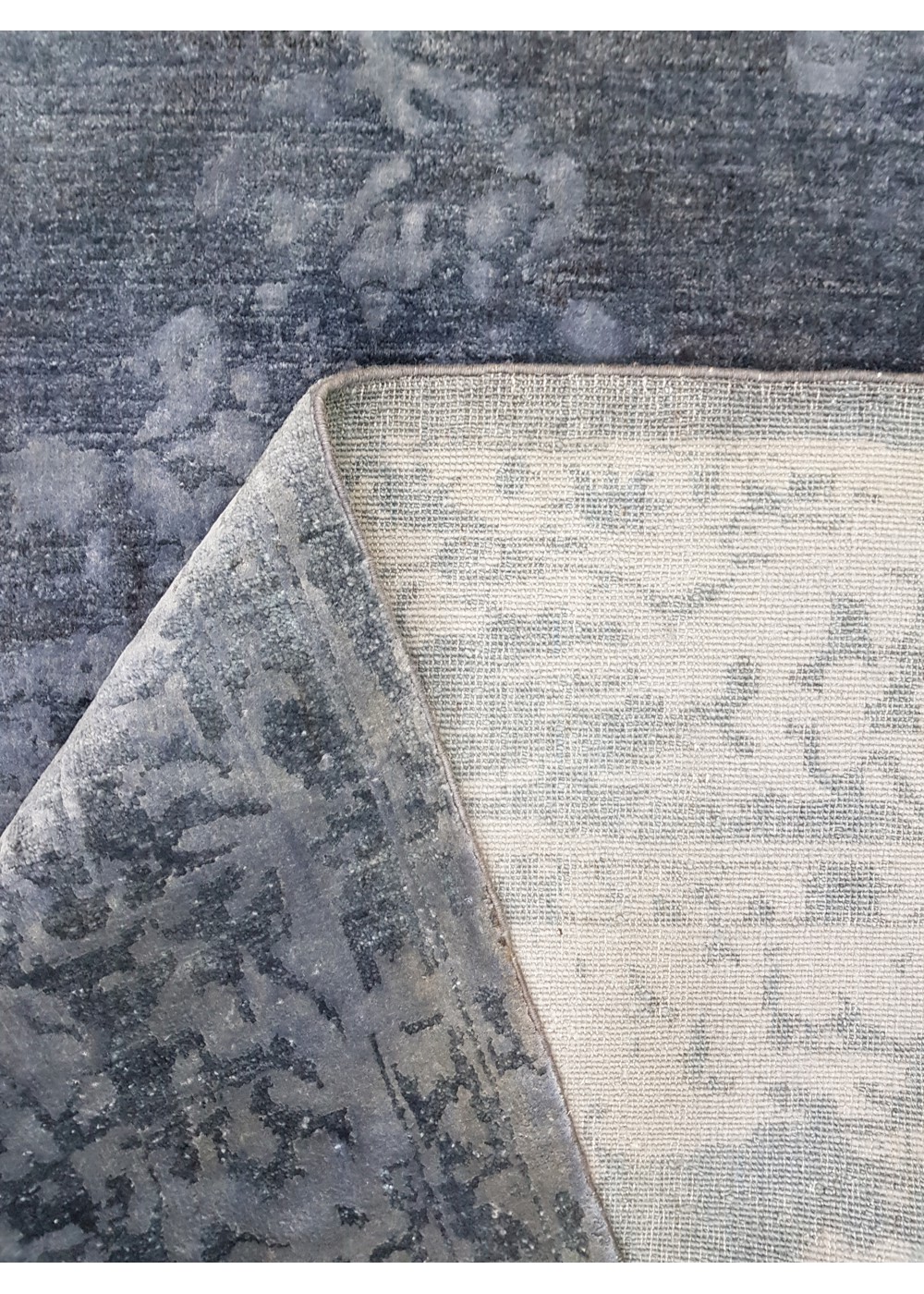 Midnight Azure El Dokuma Yün Halı 240x169 cm AND233056240169406